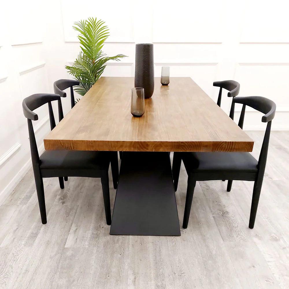 Axel 1.8 Dining Table uk