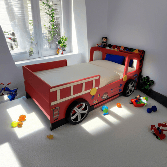 Speedy Fire Engine Platform Kids Bed